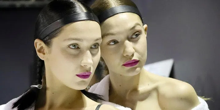Posing backstage before the H&M Studio show during Paris fashion week. Photo: Getty 