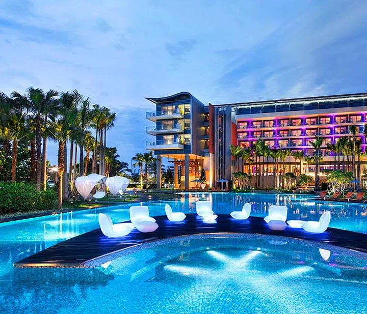 Photo: W Singapore - Sentosa Cove