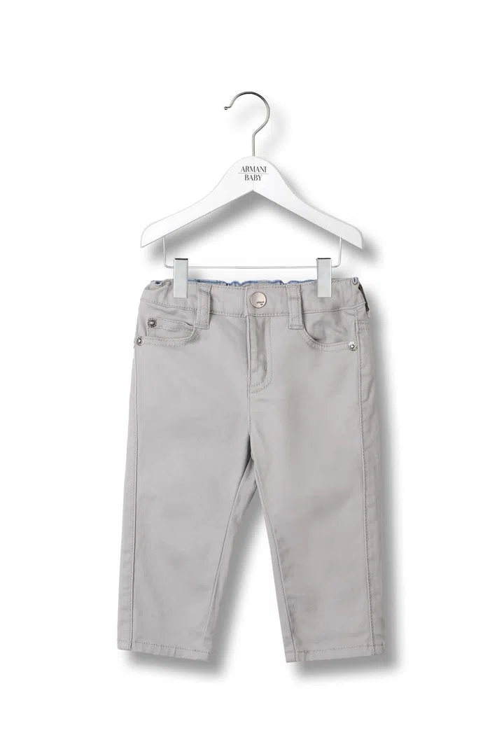 Photo: Armani Junior