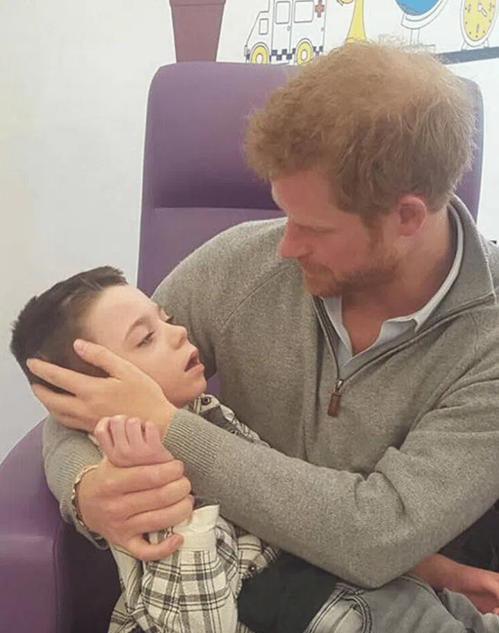 Royal-of-the-moment Prince Harry took some time out of his busy schedule to reconnect with two very special children in need. E! News reports that the Prince went to visit Ollie Carroll, and his sister Amelia, who both suffer from Batten disease. The extremely rare condition is a genetic childhood nervous system disorder, that eventually takes hold of your basic human functions, like walking, seeing, and breathing. Those who suffer typically do not live past the age of 12.

Prince Harry met Ollie last year after he won the Most Inspirational Child Award at the Wellchild Awards in October, and came back to check up on both kids. The family wrote in a Facebook post, "For an hour Prince Harry sat with us talking and playing with our children, laughing and making memories. The very thing our children want the most in life, to be happy and having fun." Our hearts are full. Photo: Facebook