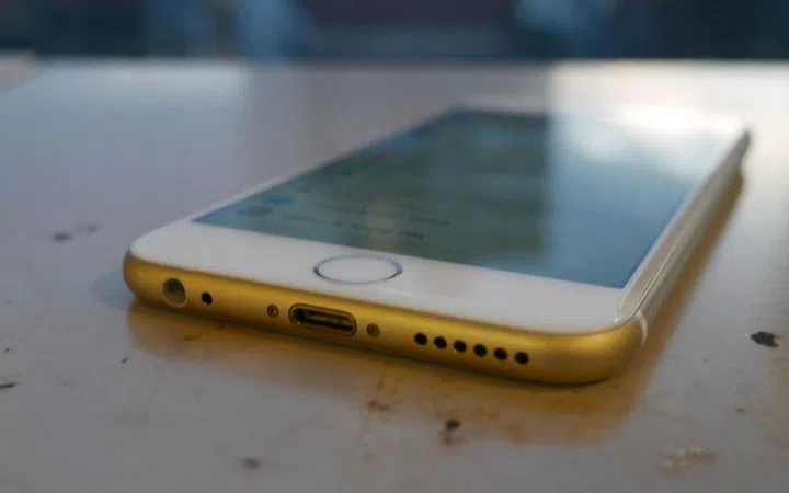 We all hate voicemails. What sort of person doesn't just drop you a text when they can't get through on the blower nowadays, seriously? Well, Apple's got a solution to you having to put up with that annoying blinking voicemail icon for two weeks before finally cracking and listening to 65 seconds of static - iOS 10 will introduce transcribed voicemails. Listing to the aimless chatter for you, it will type out what was said, and by who, before presenting it in text form. That's much better.Photo: Digitalspy
