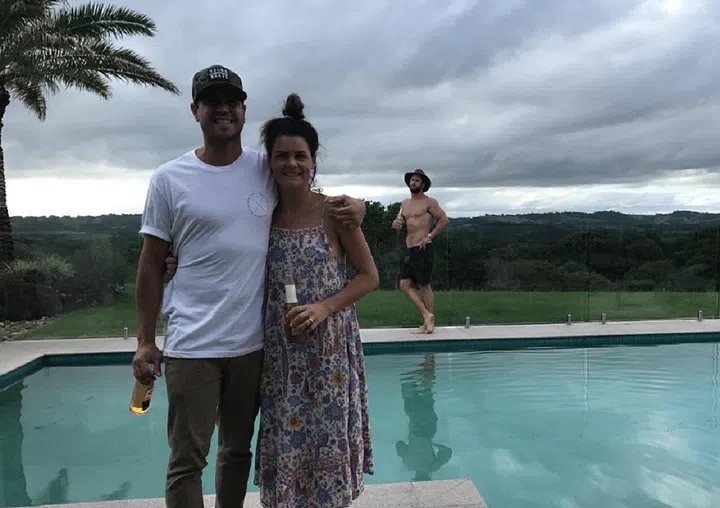 Spotted: a Hemsworth out in the wild. 