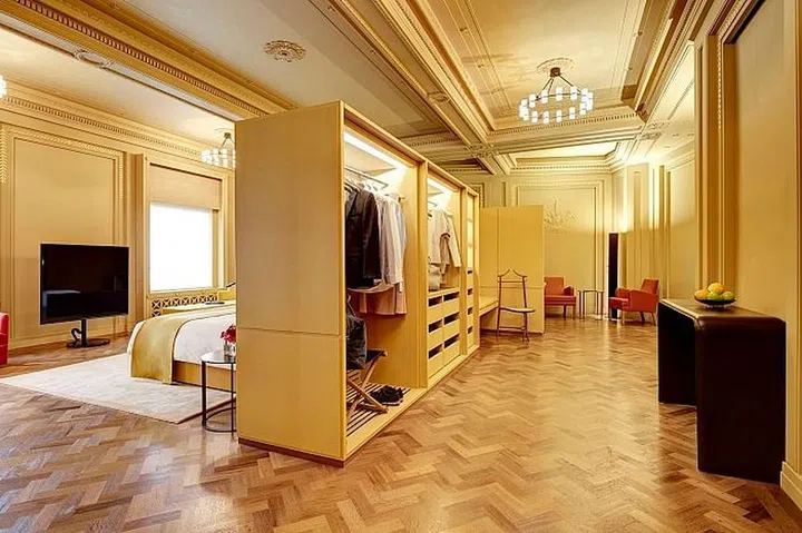 Photo: Hotel Café Royal