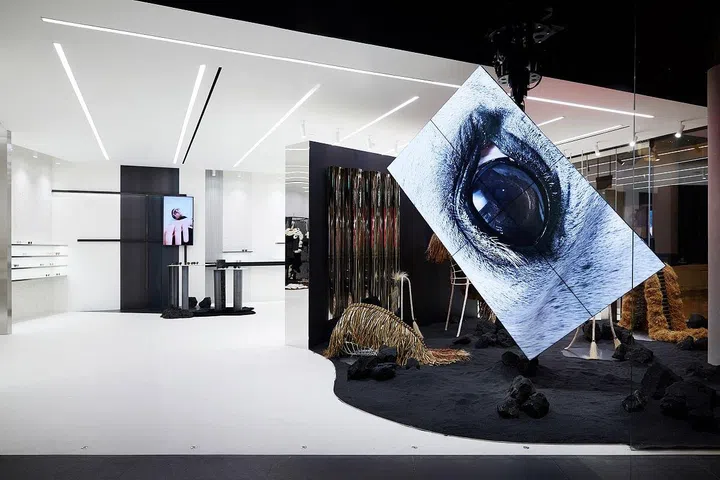 67d1dbece71b28385bf7bdf73da682475dd82f5636654884d5ed9d5ff9c75521?w=660&q=85