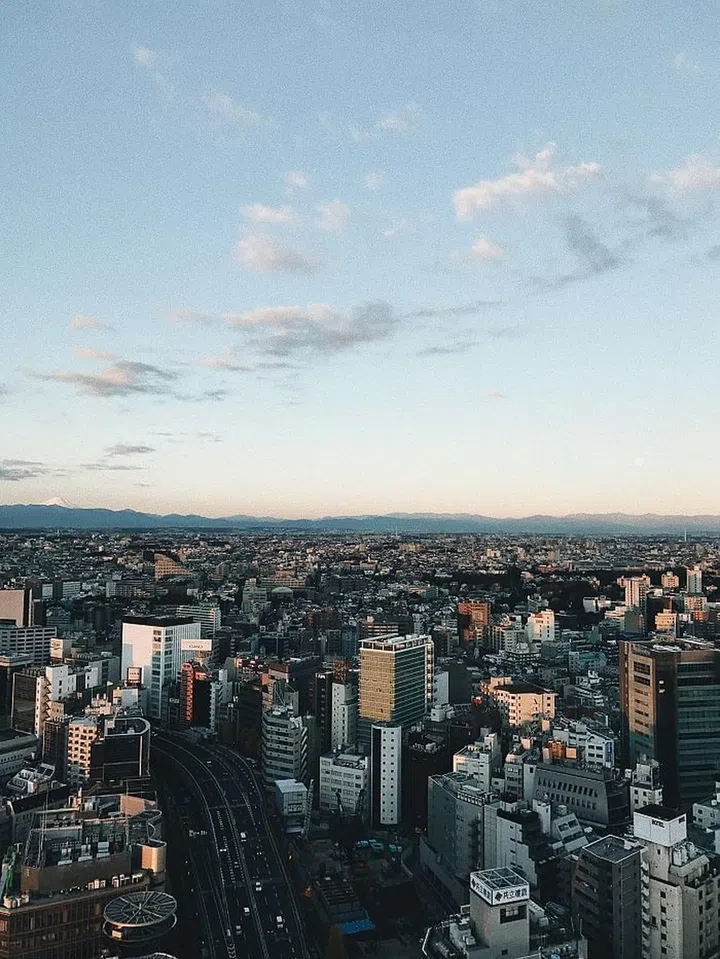 Breathtaking sights every morning from my room on the 32nd storey of Cerulean Tower Tokyu Hotel
