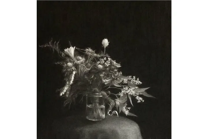 63cm x 63cm