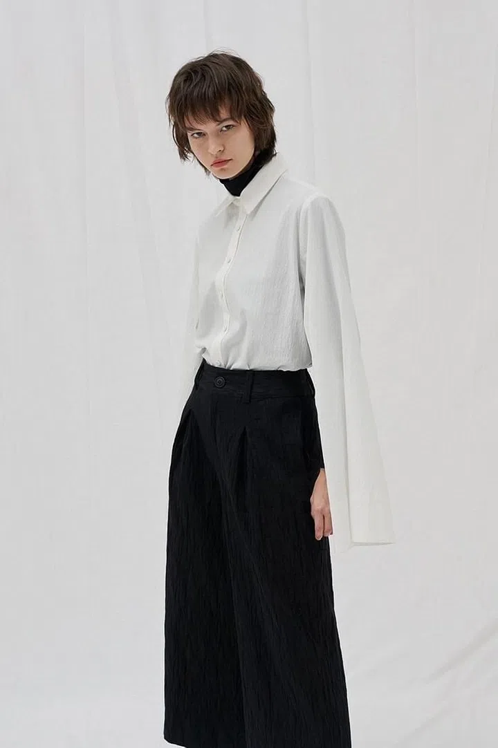  Esme cotton shirt, $60, SABRINAGOH. (Photo: SABRINAGOH)