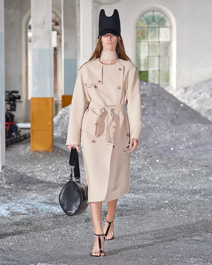 Photo: Burberry