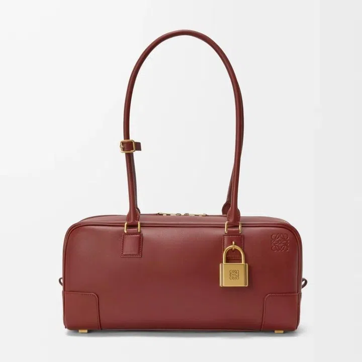 East-West bag, handbags, fashion trends
