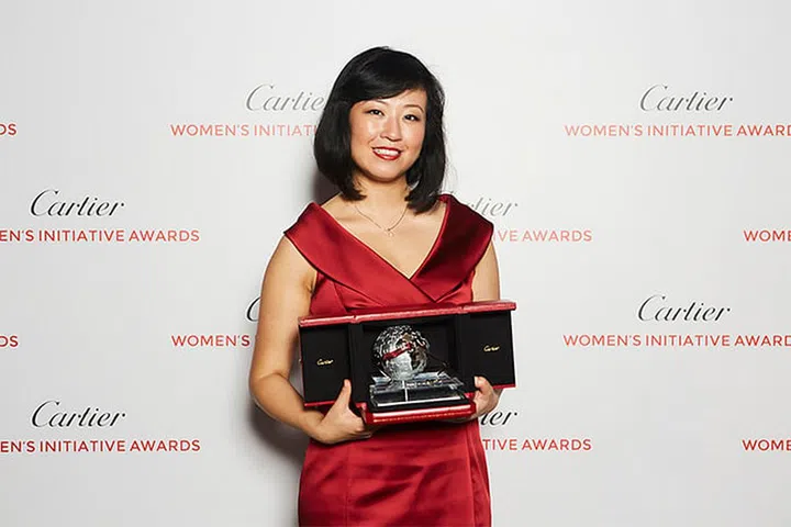 Yu is the founder of Twiage, a digital platform that enables the transmission of real-time data from ambulance to hospital. 