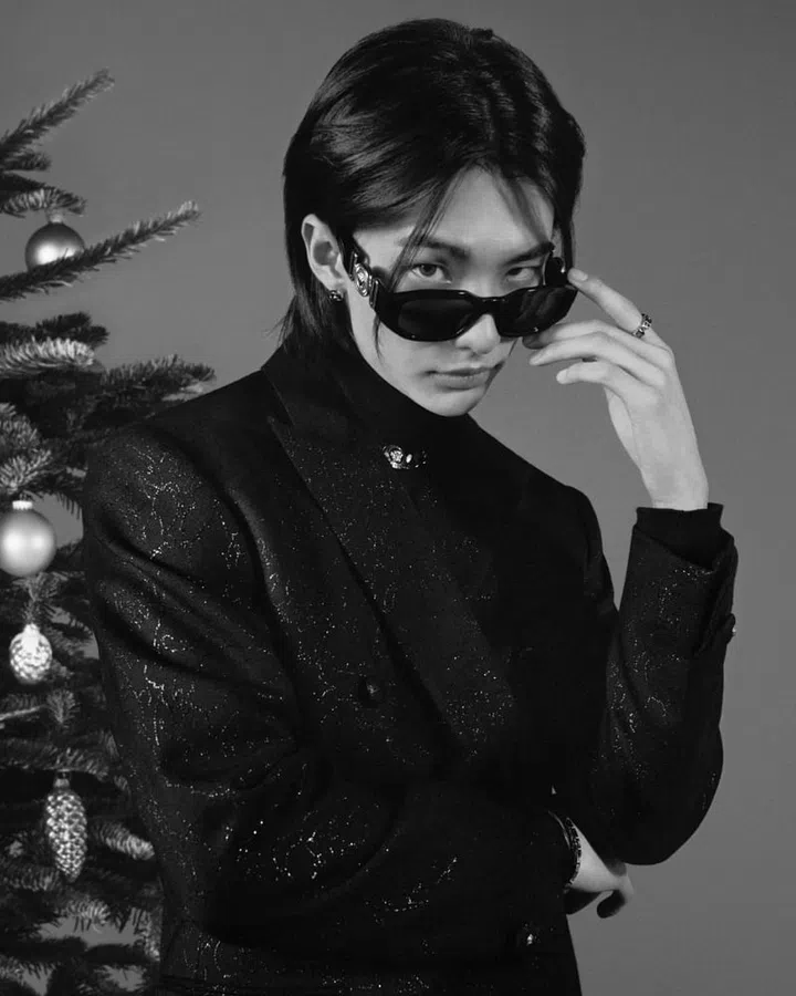 VERSACE HOLIDAY CAMPAIGN 2023 Hyunjin