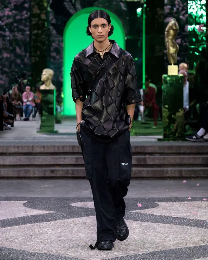 Photo: Versace