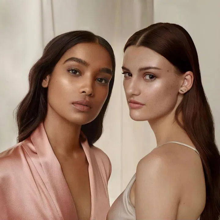 Laura Mercier