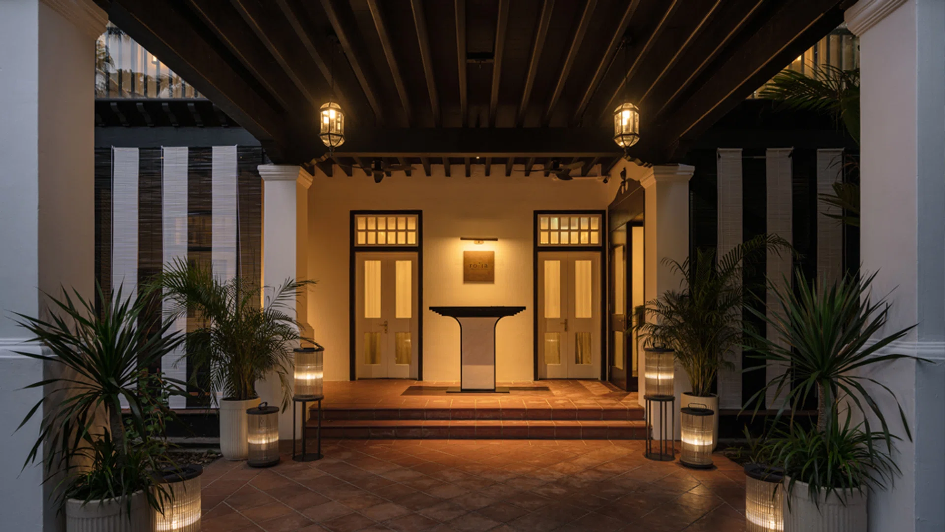 Roia Restaurant at E.J.H. Corner House