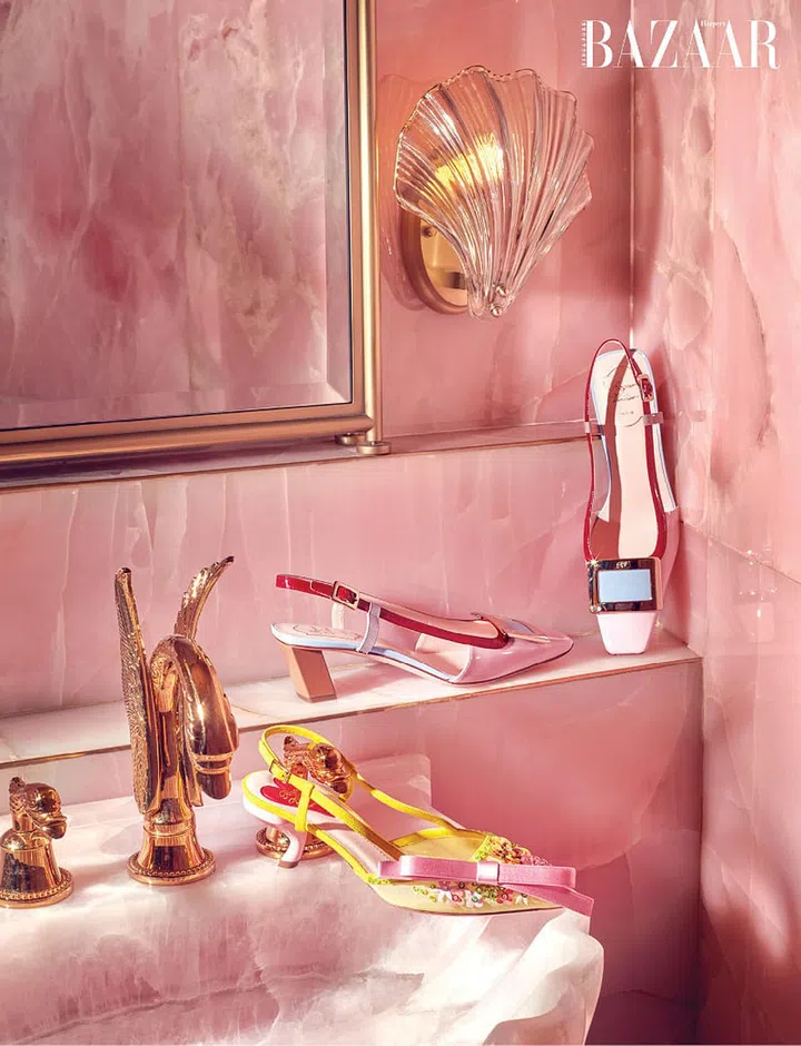 Virgule flower bow pump; Belle Vivier pumps, Roger Vivier.