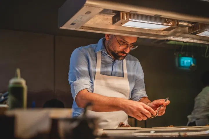 Christmas party dining catering tips Nouri Ivan Brehm