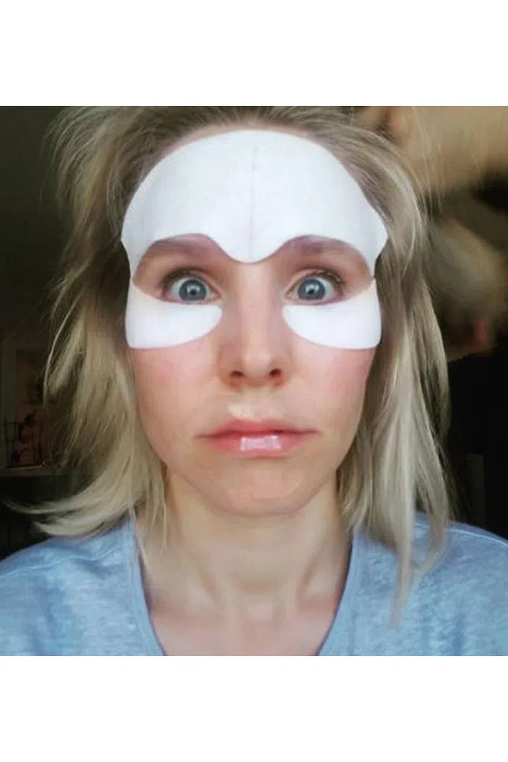 Photo: Instagram @kristenanniebell  