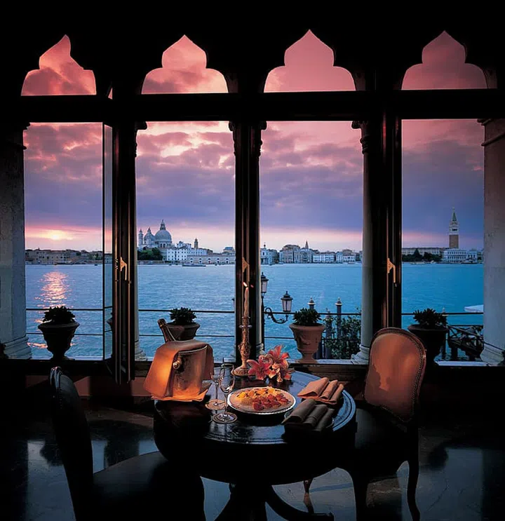 Originally owned by the Guinness family, Hotel Cipriani is a hidden paradise in central Venice. Now owned by the Belmond Group, Gwyneth Paltrow, Jennifer Lopez, Meryl Streep, Leonardo DiCaprio, and Brad Pitt have all stayed at the hotel. George Clooney even designed a cocktail for its gorgeous Gabbiano Bar, which overlooks the pool and has views of the magical Venetian skyline.