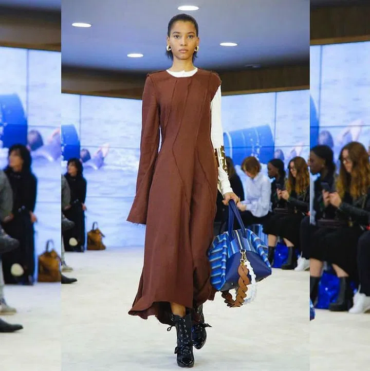 Number of shows walked: 51 //
Trademark: Megawatt smile, caramel skin, unapologetic afro //
Seen here: Loewe (@loewe) //
Photo: Instagram (@lineisymontero)