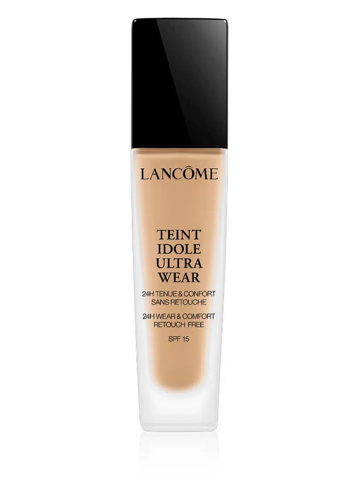 Get high coverage and featherlight wear with this heavy duty foundation which also masks redness and pores for a flawless finish that lasts all day. 