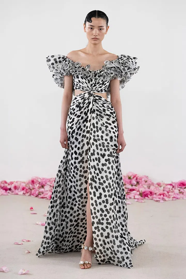 Giambattista Valli,
Fall Winter 2023-24,
Haute couture