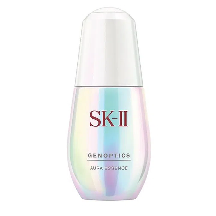 Brighten your skin’s complexions with SK-II’s whitening serum GenOptics Aura Essence 