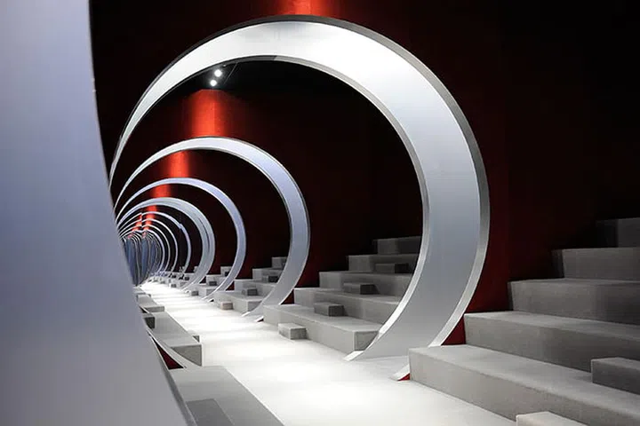 DIor FW16 show venue