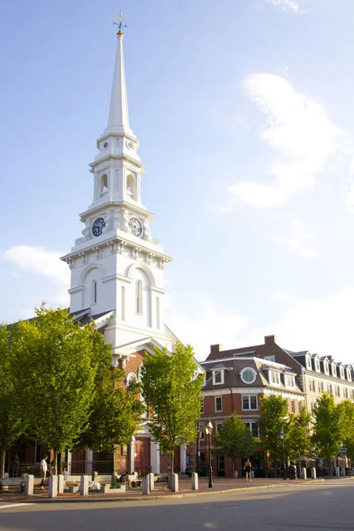 One of the more surprising destinations on this list, the quaint seaside town of Portsmouth is a beautiful place for couples who want to go for a quick mini-moon after their wedding. Photo: Getty 