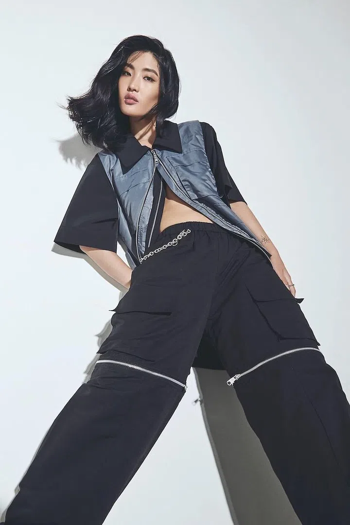 Layer and style each piece with confidence and ease. Play around with the two‐way zippers for a cheeky flash of skin while keeping things modern, chic and ultimately comfy. (Photo: Phyllicia Wang)