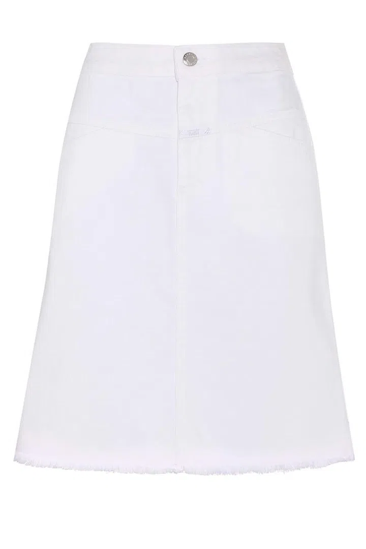 A grown-up take on the white denim mini.
Denim skirt, £119, Closed at My Theresa