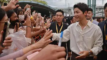 Song Joong-ki Hard Rock Hotel
