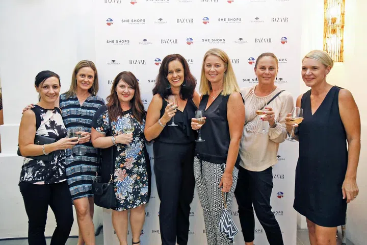 Tina Mulquiney, Kim Loader, Ngaire Astridge, Amanda Garside, Carolina Herbert, Bronnie Vessey & Trina Sutton