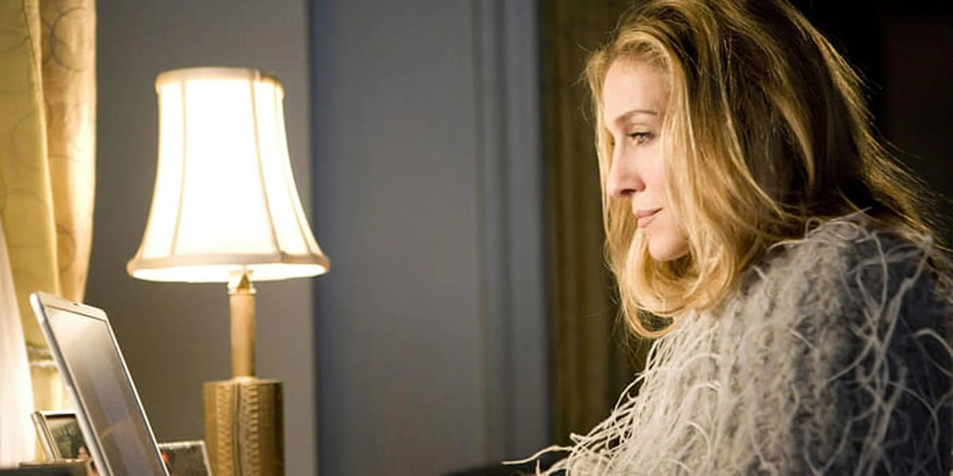 carrie bradshaw writing