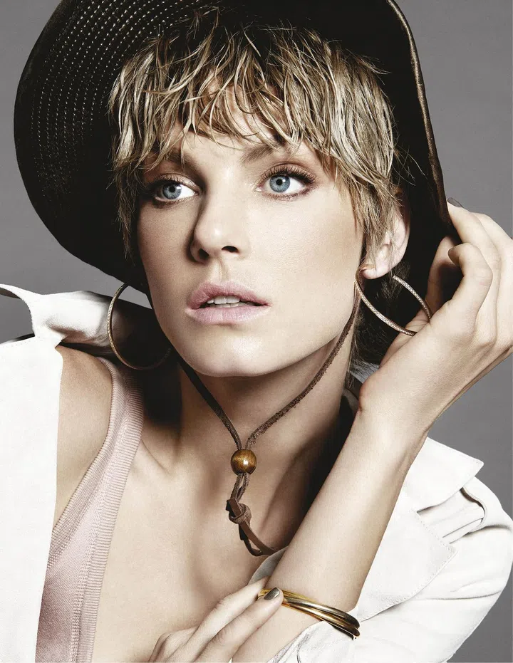 The Bold And Beautiful: 5 Questions With Angela Lindvall - Harper&