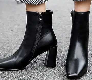 Square Toe Shoes