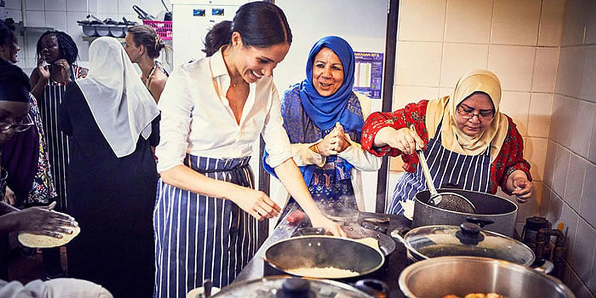 meghan markle cookbook grenfell tower