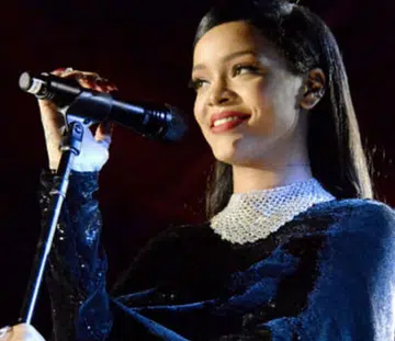 rihanna grammys 2016