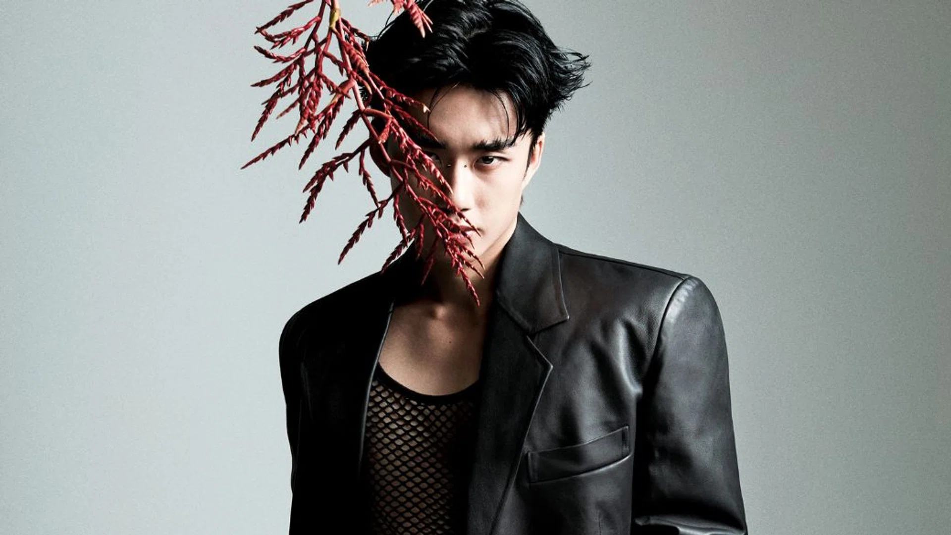 Harper’s BAZAAR Singapore local actor singer Starlight Boys Yang Yan Joel Low