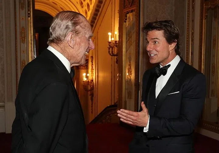 Chill out Cruise, it's not like you're meeting royalty or anything. Photo: Getty 