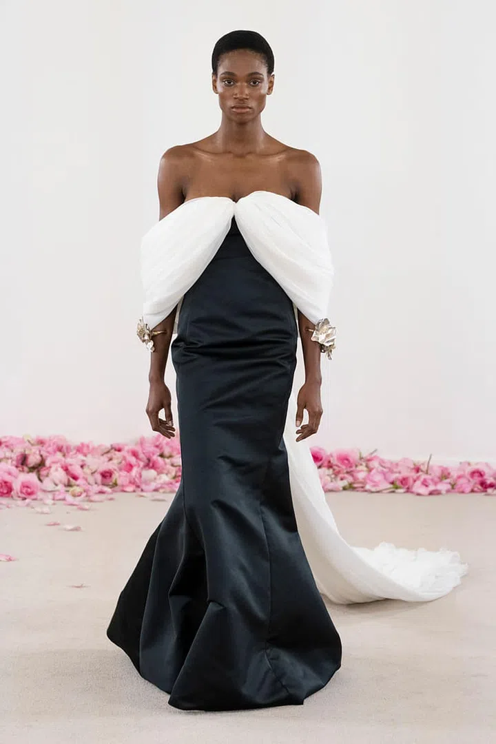 Giambattista Valli,
Fall Winter 2023-24,
Haute couture