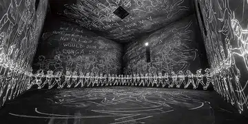 Laurie-Anderson-and-Hsin-Chien-Huang_-La-camera-insabbiata-(The-Chalkroom)-(video-stills)_-images-courtesy-of-the-Artists_resized