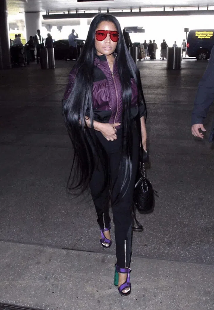 Think you can’t look chic at an airport? Think again. Photo: @NickiMinaj