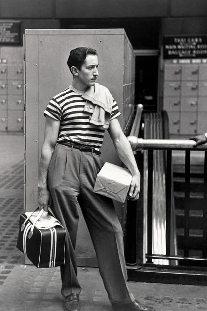 Ruth Orkin, Late 1940's, Lot 121
