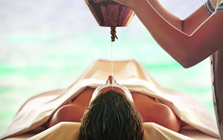 SB0215Beauty_Spa Awards Spa Treatment 1