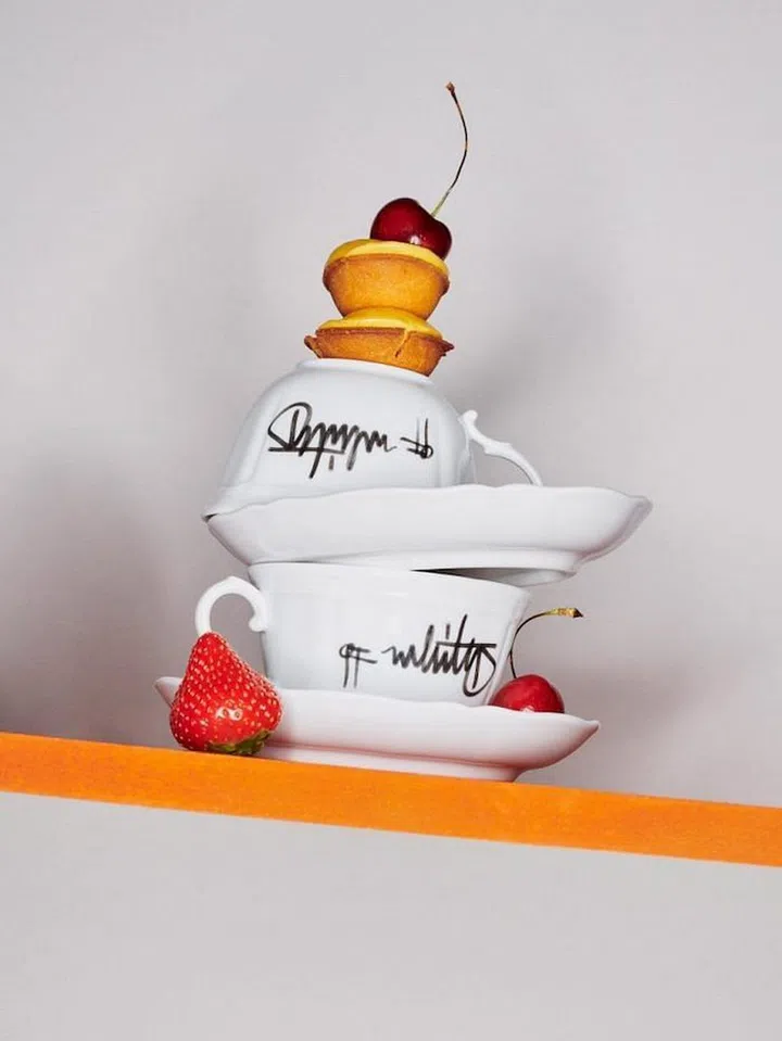Porcelain cup set (Photo: Off-White)