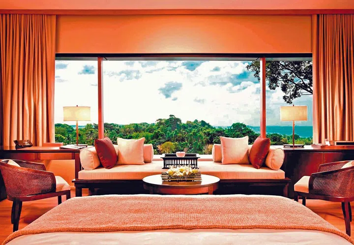 Relax at Capella Singapore