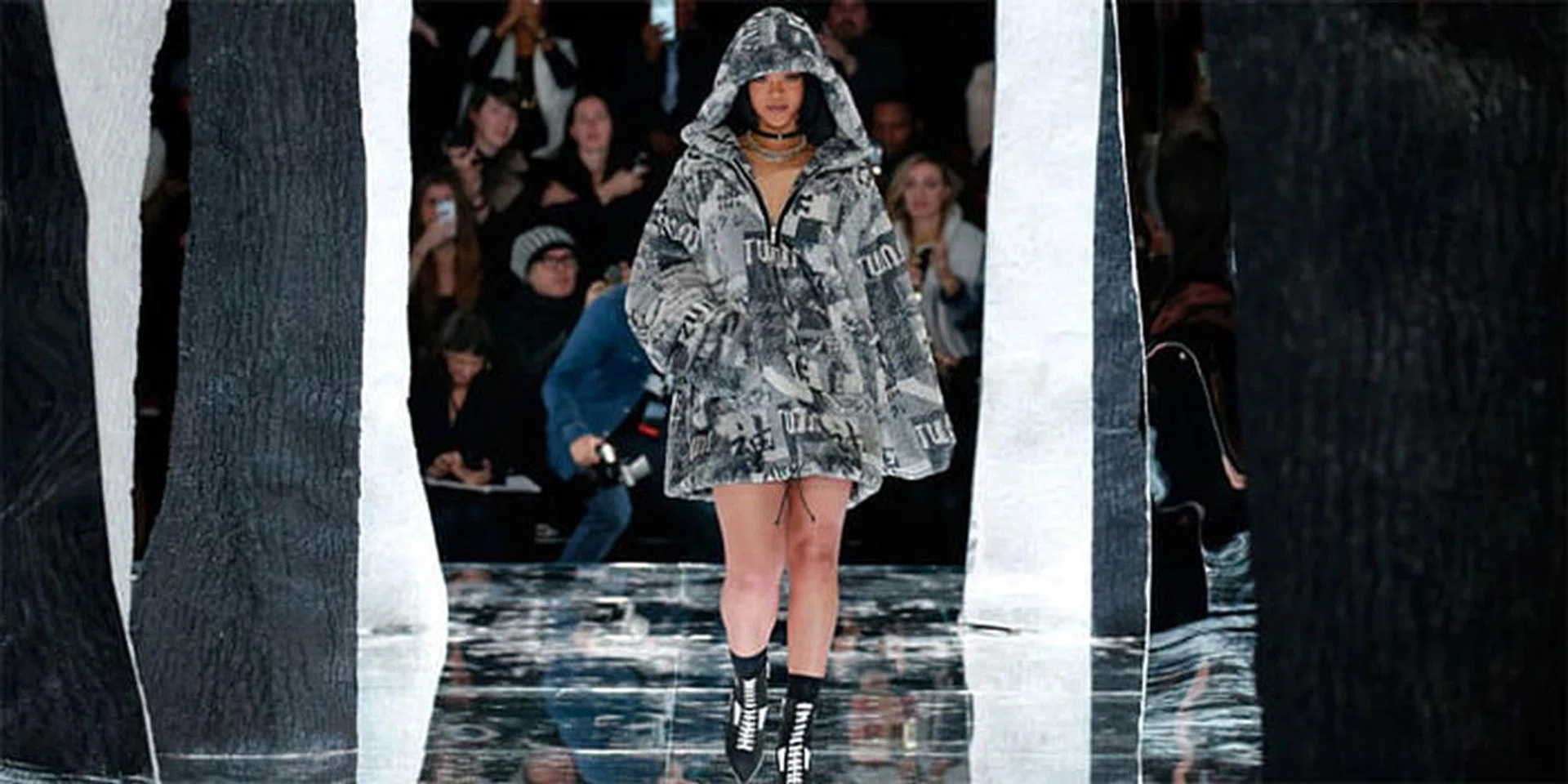 Rihanna To Show Fenty Puma Collection At Paris Fashion Week