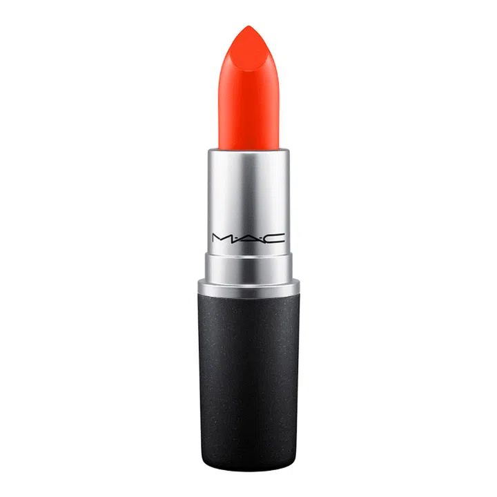 Fiery and punchy, you can’t go wrong with this bright vermilion shade when you want to make a bold statement! Plus, it has a velvety matte finish that stays put all day long.