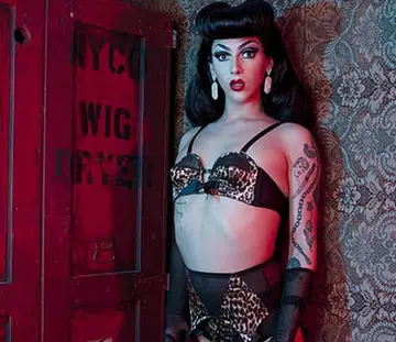 violet chachki playful promises