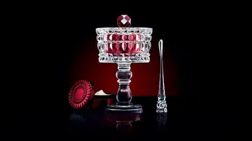 Decorte Celebrates Its 50th Anniversary In The Most Luxurious Way-Feature Image